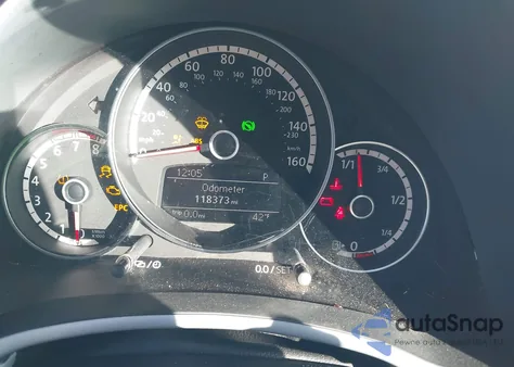 2013 Volkswagen Beetle из США, поврежденный, VIN 3VWJX7AT3DM660437